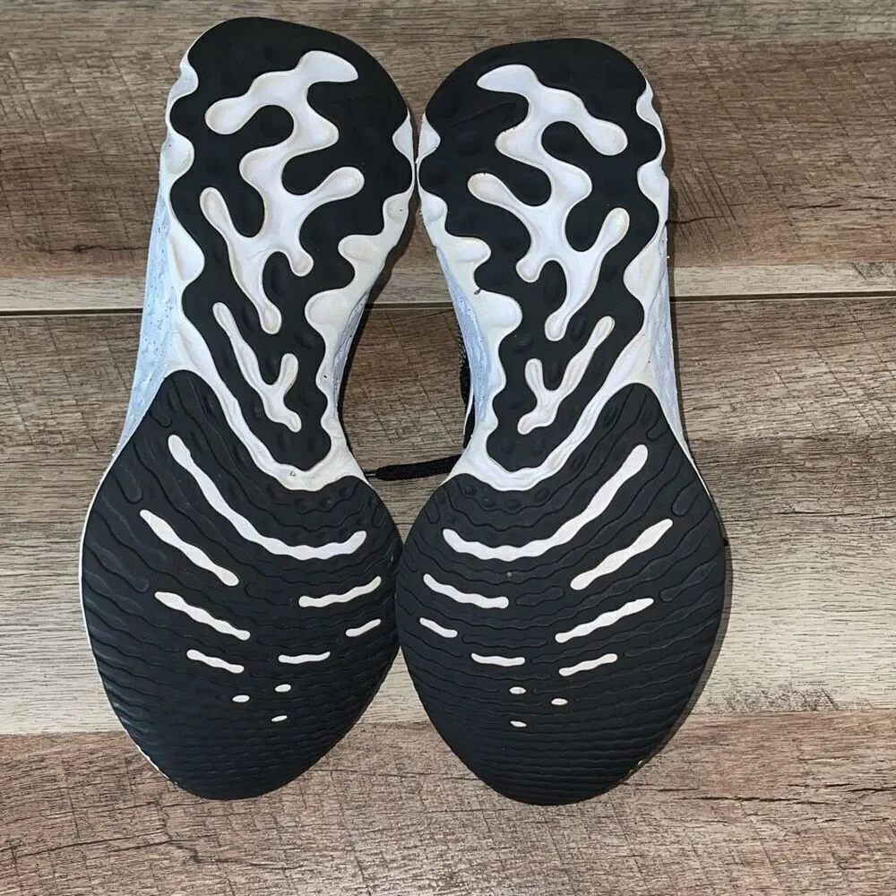 Nike Womens React Infinity‎ Run FK 2 Oreo Sneaker Shoes Black White Size 7.5